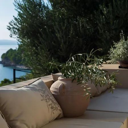 Villa Cozy Salt & Stone With A Pool *