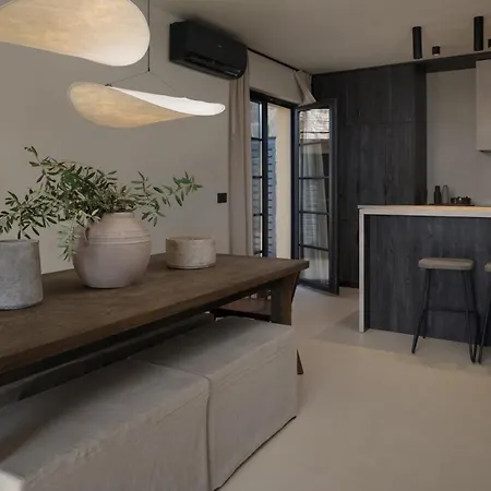 Villa Cozy Salt & Stone With A Pool Mimice
