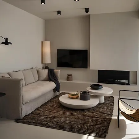 Cozy Salt & Stone With A Pool Mimice