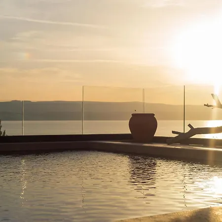 Villa Cozy Salt & Stone With A Pool *