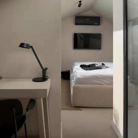 Cozy Salt & Stone With A Pool Villa Mimice